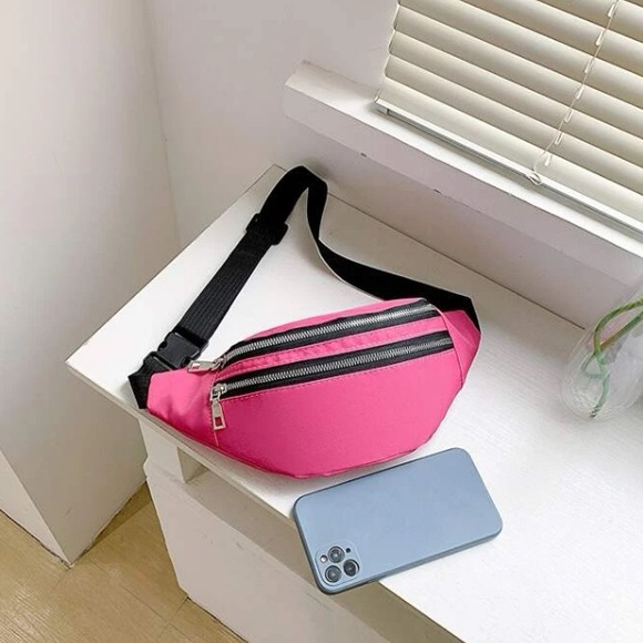 💙 Women’s Pink Double Zip Front Pockets Adjustable Strap Fanny Pack - Picture 4 of 6
